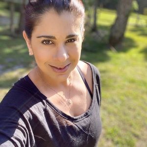 Meet your Posher, Chastity